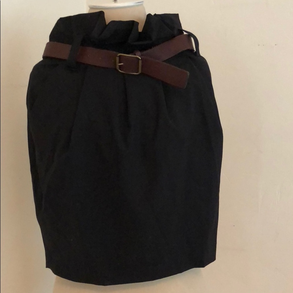 NWT  Elizabeth and James skirt